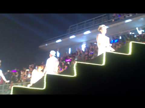 141213 JYP Nation One Mic in BKK - Encore - Jackson GOT7 (4)