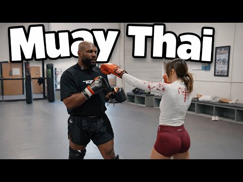 Training Muay Thai With a Model 