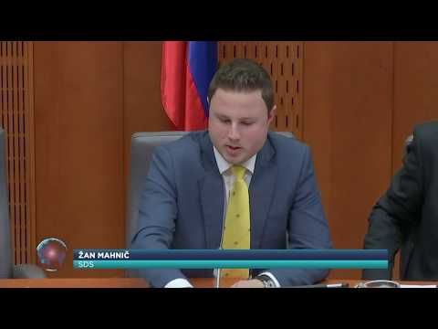 Bučke E43P01 - SLOVENSKA VOJSKA BO DOBILA NOVE BOJNE UNIFORME