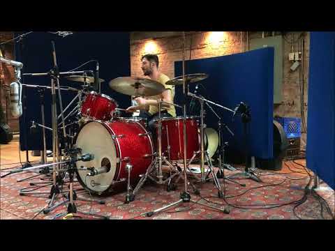 Serkan Suer- Solo improvisation in 9/8