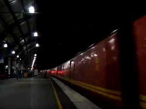 87022 + 325s on 1S04 at Darlington 27-12-2007