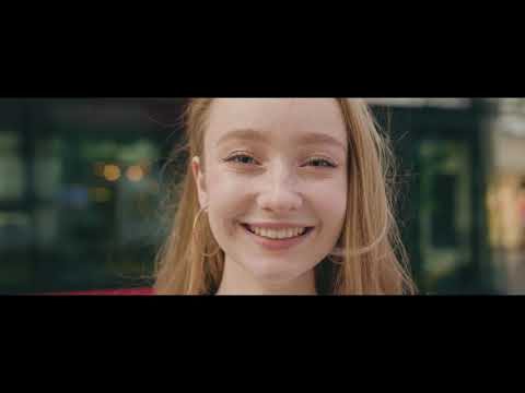 イベリア女性の日おめでとうございます (Iberia. Feliz Día de la Mujer)