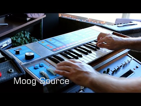 Erik Deutsch demos his MOOG SOURCE synthesizer