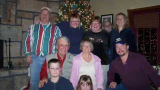 preview picture of video 'Edmondson  Family 2008 Christmas Eve'