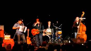 Raul Malo - Moonlight Kiss