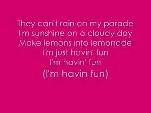 Skye Sweetnam - Just The Way I Am (Lyrics)