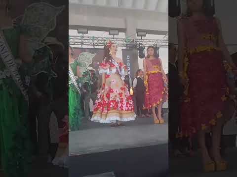 Reinas festival del maíz Sabana Grande  Sucre santander