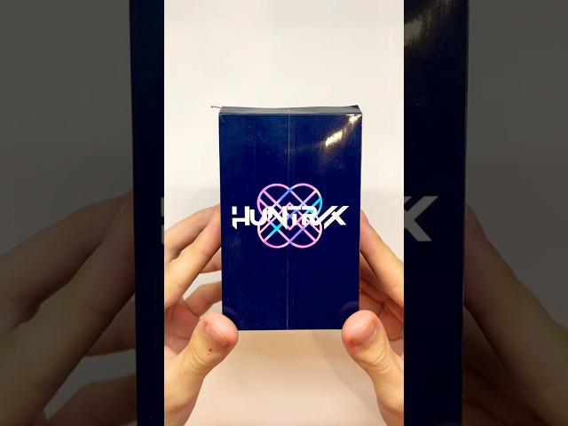 Vídeo relacionado con Guerreras Kpop Regalos, KPop De-mon H-Hunters Botella de agua de a prueba de fugas con pajita y asa, vaso con tapa de acero inoxidable para trabajo, viajes, actividades al aire libre, escuela (A)