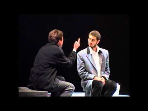 ROYAL DISTRICT THEATRE    ,, STRIP-TEASE "