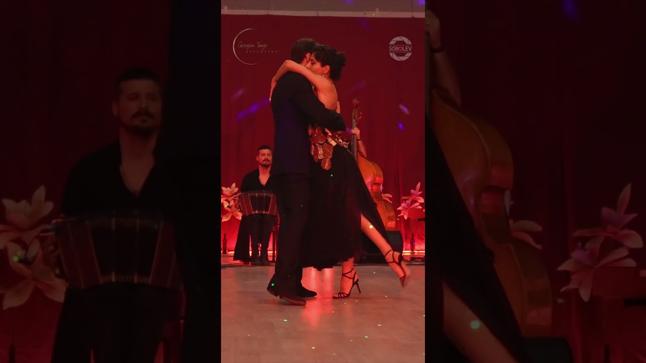 Video thumbnail for Lorena Tarantino & Gianpiero Galdi – Vals That Flows Like a Dream