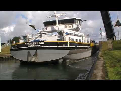 BARGES 2 in and around TERNEUZEN