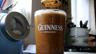 preview picture of video 'Guinness Pouring'