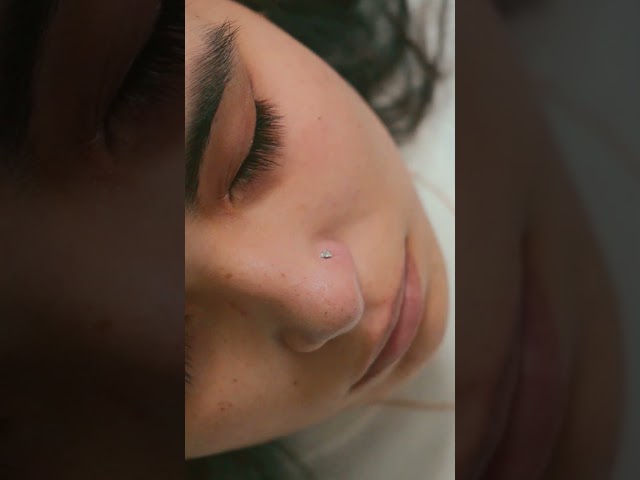 Vídeo relacionado con PIERCINGLINE pendiente nasal de acero quirúrgico con estrella - piercing nasal en color plata