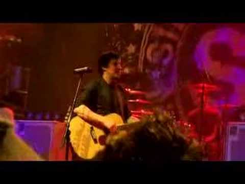 Simple Plan's Improv Glasgow Song!