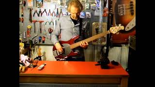 Video thumbnail for Fretless MusicMan StingRay Bassampler Demo - Paul’s Bassmatters by Paul Bassmatters