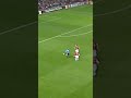 Vidić double tackle! ⚔️?️