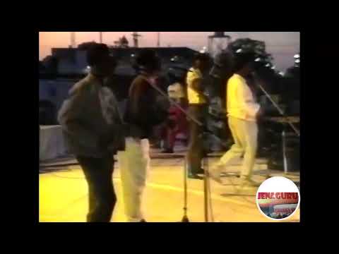 The Runn Family performing at Jenaguru Music Festival in Harare. Enjoy