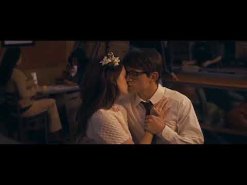 69 Emily and Nico walker Tom Holland and Ciara Bravo kissing scene Cherry 2021