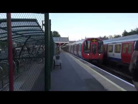 Metropolitan Line S8 Stock 21112 Arriving From Amersham Sidings