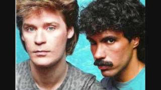 Hall & Oates - You Make My Dreams