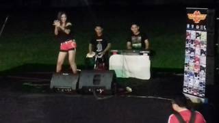Download lagu REZA LAWANG SEWU goyang telolet HOT mp3
