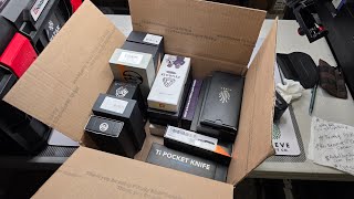 BANGIN KNIFE SALE ! 