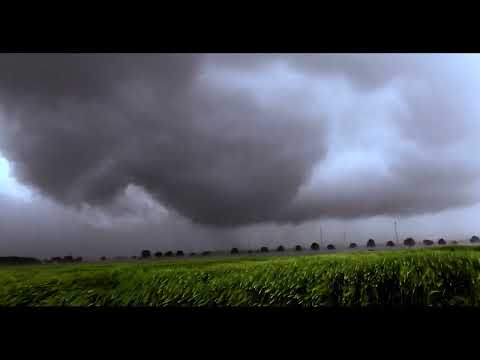 20.05.2022 - Tornado in Deutschland: Kurzsequenz - Rotierende Superzelle bei Paderborn