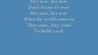 Crowed House - Don't Dream It's Over (lyrics)