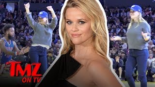 Reese Witherspoon Sits Courtside At A Harlem Globetroters Game | TMZ TV