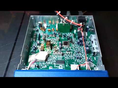 Bill's Uniden Bearcat 980 SSB with extended frequency range and Stinger installed