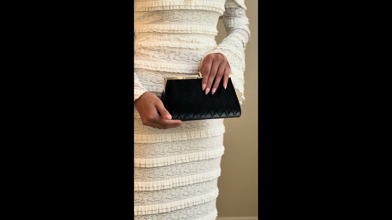 A soft, geometrically designed occasion bag - Off white