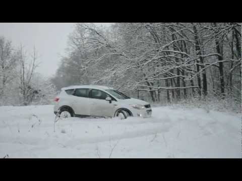 Ford Kuga on snow 2