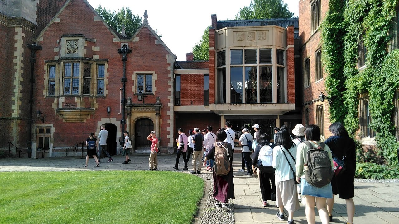 【ベネッセの短期留学】イギリス 文化＆大学生活体験 in Cambridge 13日間