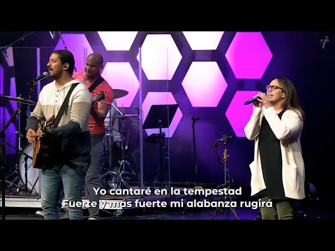 Levanto un aleluya - Jonathan y Sarah Jerez