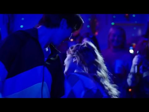 Steven and Taylor dance - Party in the USA