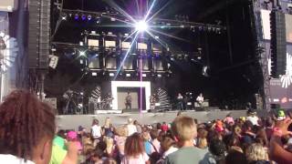 Louane - Alien (live @ BSF)