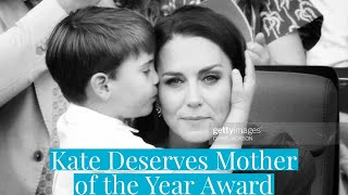 Prince Louis' Naughty & Disrespectful Behavior Towards His Mother Kate Middleton Goes Viral