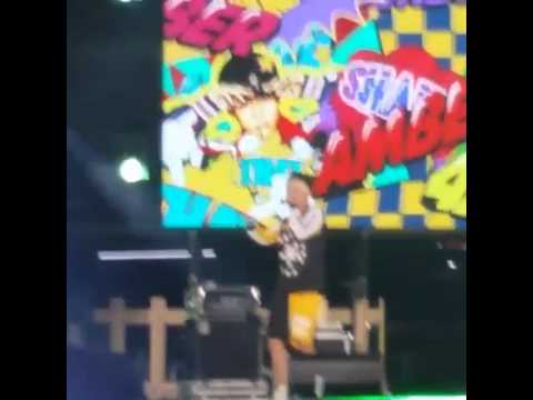 [FANCAM] 150802 Amber Shake That Brass Festival