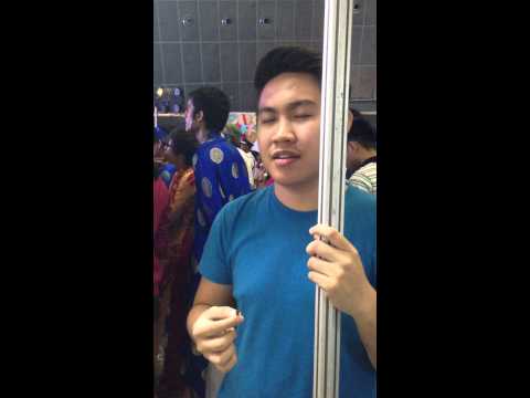 Mervyn eats dead crickets