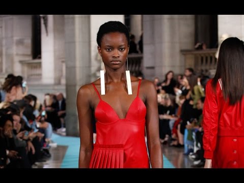 OFF-WHITE Full Show Spring Summer 2017 Paris by Fashion Channel