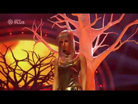 Markéta Procházková jako The cranberries ,,Zombie''