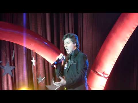 Roberto Cáceres en Soñando por Cantar, La Banda