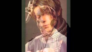 David Bowie - Absolute Beginners (Full Length Version)