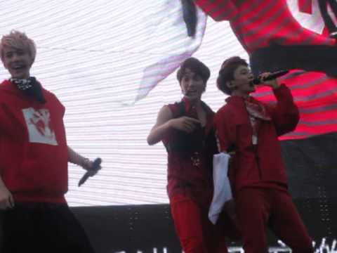 130701 Hong Kong Dome Festival - EXO 3.6.5 (Close focus)