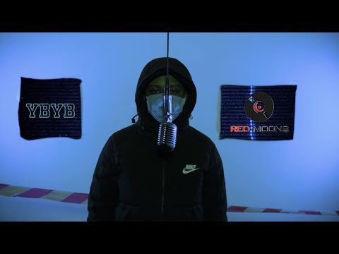 YB YB | Lockdown Sessies | Red Moons