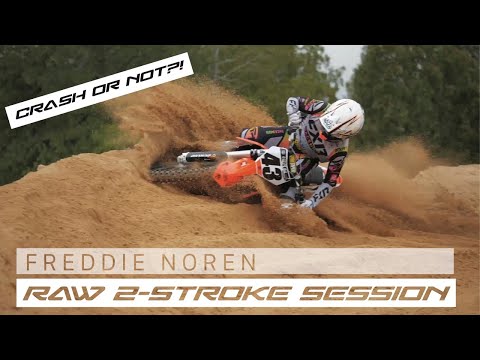 Raw 2-stroke Session on the new KTM 250