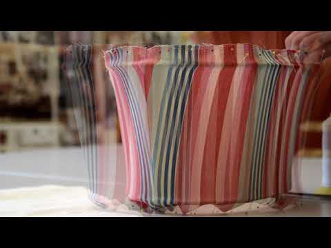 Rekindling the Frame. Upcycing a Lampshade.