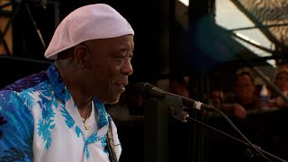 Five Long Years - Buddy Guy with Jonny Lang &amp; Ronnie Wood. Live Guitar Festival Bridgeview 2010.