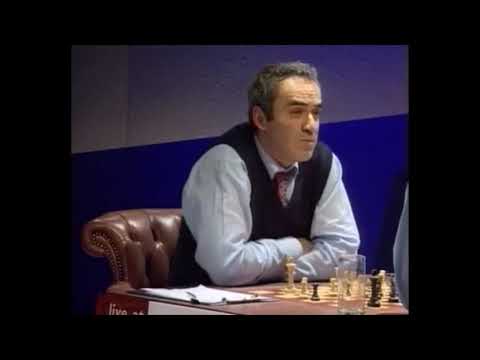 il momento in cui Vladimir Kramnik diventa campione del mondo