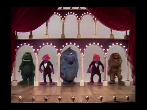 The Muppet Show - 206: Nancy Walker - Intro (1978)
